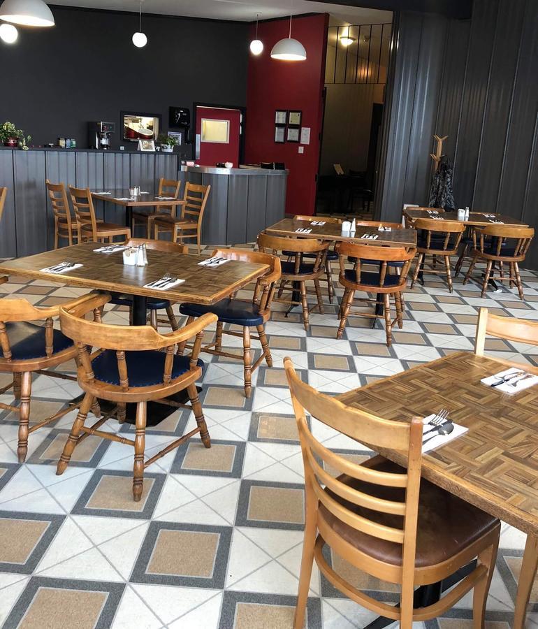 Dalewood Inn Port Mcneill Ngoại thất bức ảnh